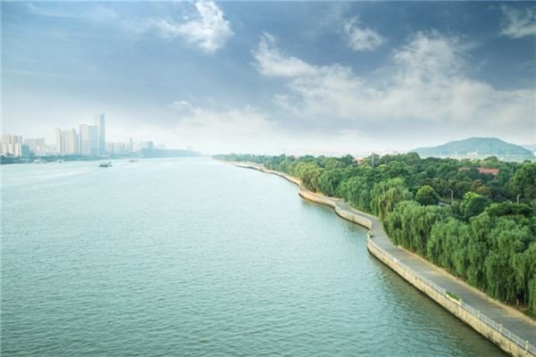 五省通衢怎么读