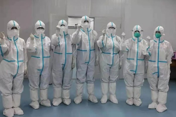 合肥7旬确诊大爷每天骑车送老伴上下班，是什么让大爷如此坚持？