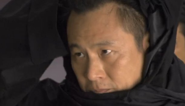 神话中那神秘人究竟是谁？