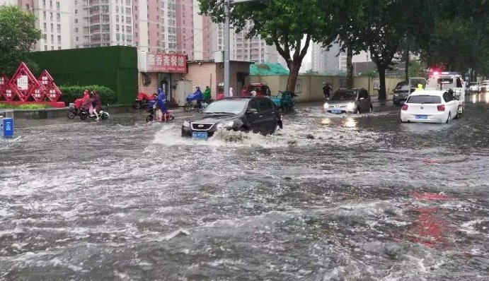 四川遭遇暴雨车轮战，要注意些什么？