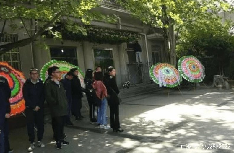 广西初三女学霸上吊自杀，在她生前究竟发生了什么？