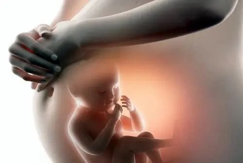 山东一女子怀孕老公狂送礼物做家务引热议，这是才是值得嫁的男人？