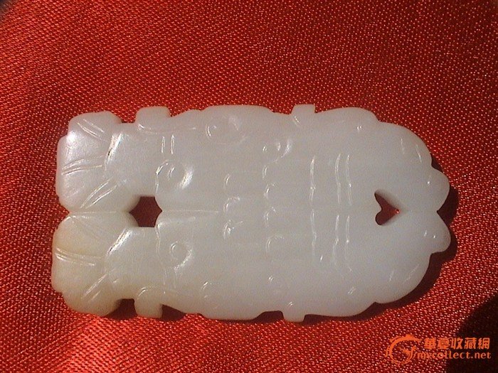 有关双鱼玉佩的五张图片