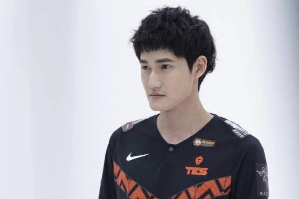 wbg战队成员名单？