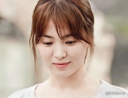 刘德华牵她走红毯，杜淳表示想要娶她，宋慧乔有多受中国男人喜欢？