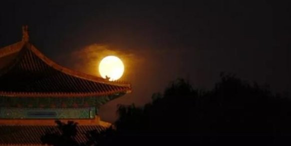 关于“清风明月”的古诗词有哪些？