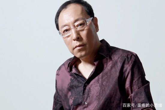 肖战王源是邻居,黄渤周迅是小时玩伴,还有哪些明星关系令人意想不到呢?