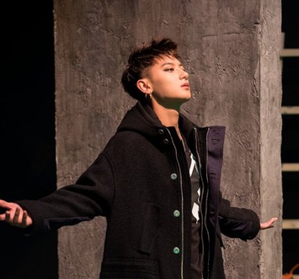 黄子韬公司回应存款被冻结，究竟发生了什么？