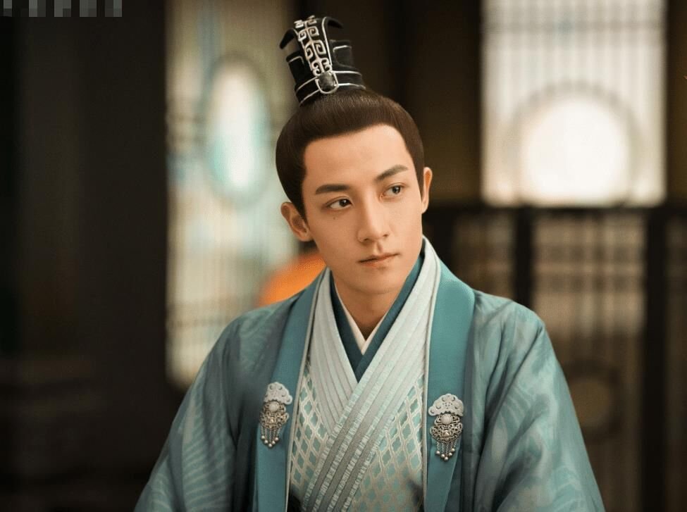 谷嘉诚疑似分手赵丽娇自称两人已经分手？是为了蹭热度吗？