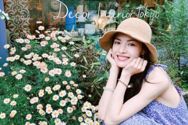 钟楚曦是不是对人特别傲慢?