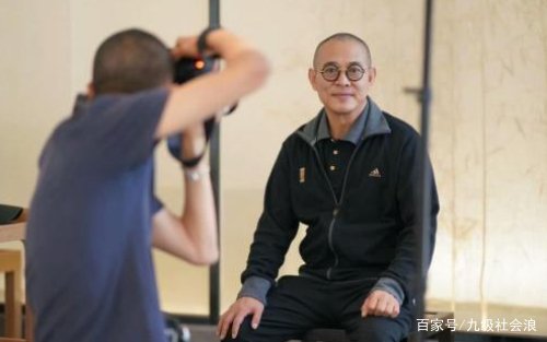 李连杰说爷爷身份鲁豫有约不敢播是怎么回事？他爷爷到底是谁呢？