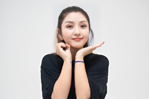 何洁身高有155吗