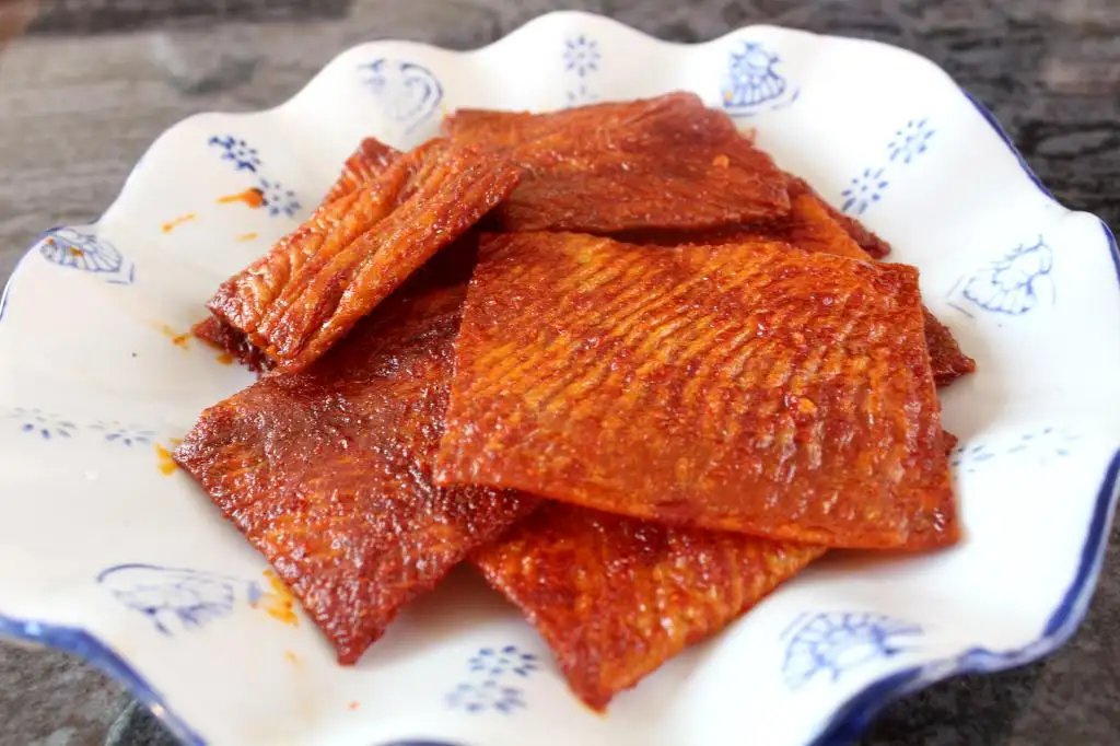 湖南职校61名学生开学第一考就是吃辣条，他们主要考的是什么？