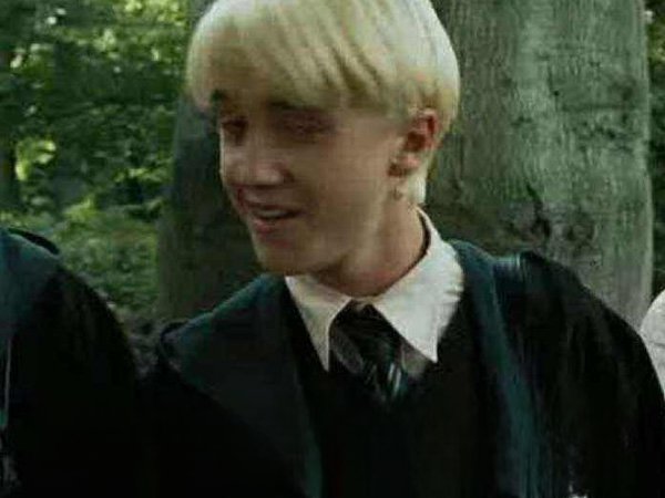 我就是这条街这条街最靓的仔是什么歌，这条街最靓的仔歌曲介绍