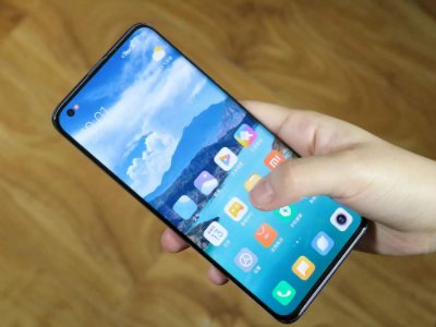 华为mate30epro跟华为mate30pro有什么区别？哪一款高端些？