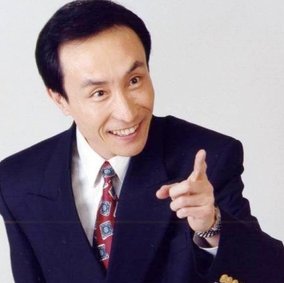 冯潇霆恼羞成怒批巩汉林球盲，人民网9字点评此事，这9个字是什么？