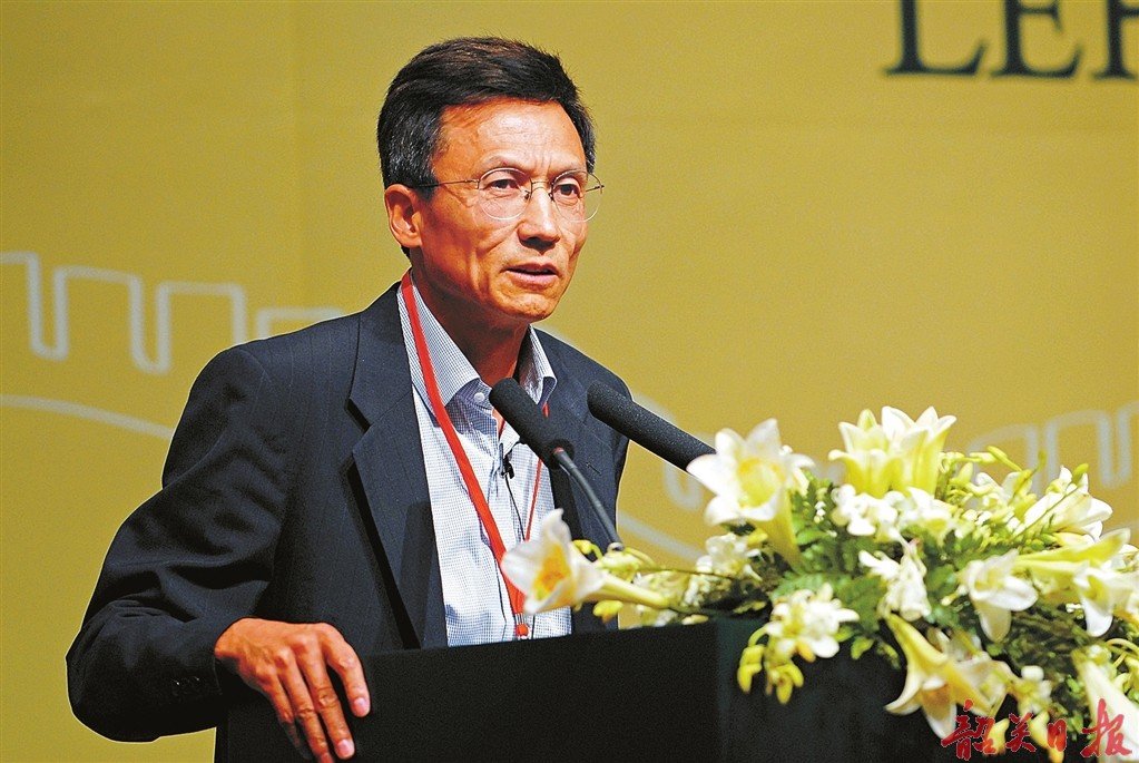许小年的介绍