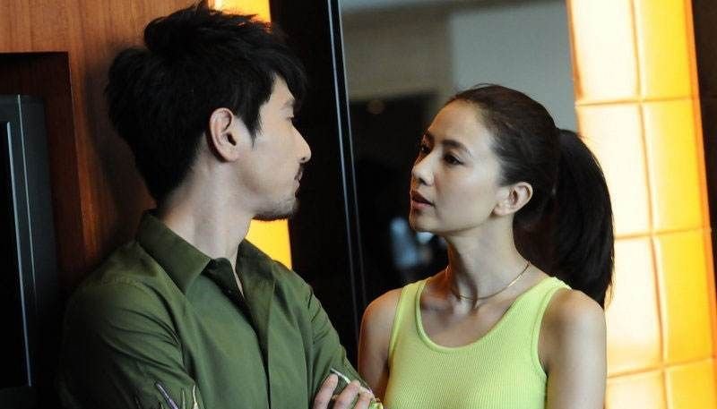 女友非常宅,只喜欢看书,要不要多带她出去旅游?