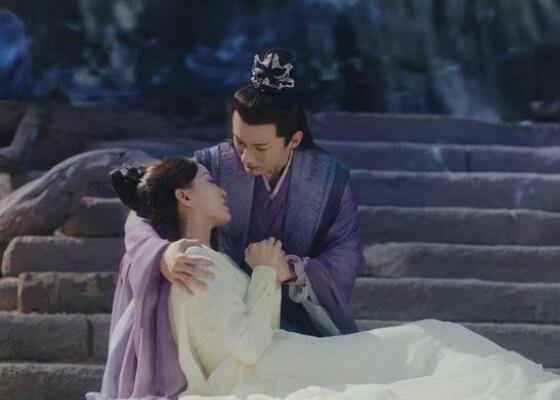 白烁上神是月弥吗