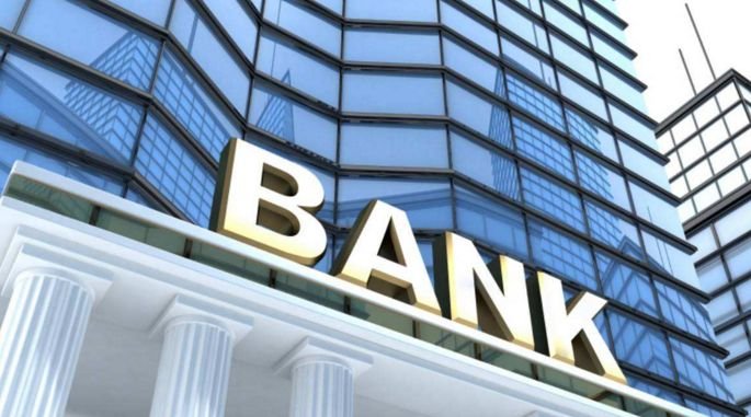 银行初几上班？？