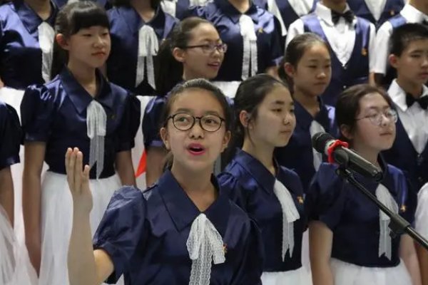 什么的歌吟填空三年级