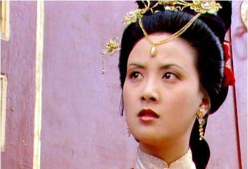 红楼梦中王熙凤的人物形象分析。。。。。。谢谢