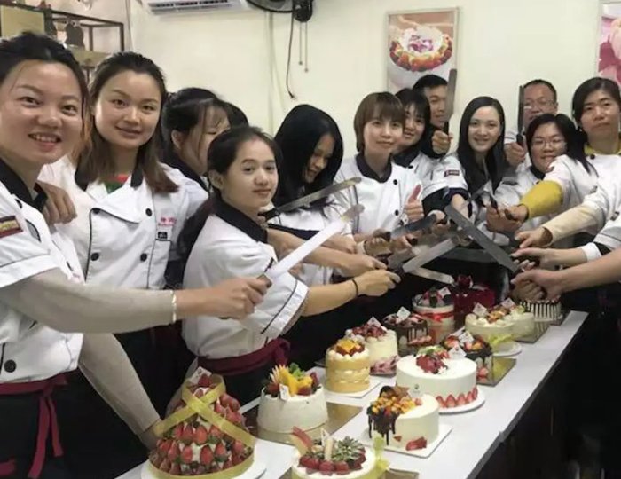 哪里学蛋糕西点培训