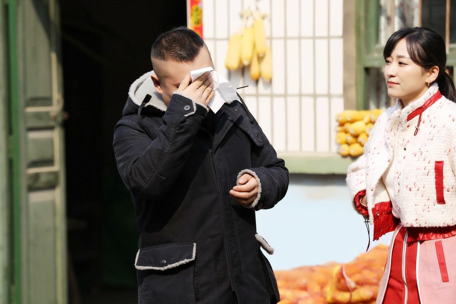 岳云鹏在综艺中谈父亲落泪，父亲为何会成为小岳岳心中永远的痛？