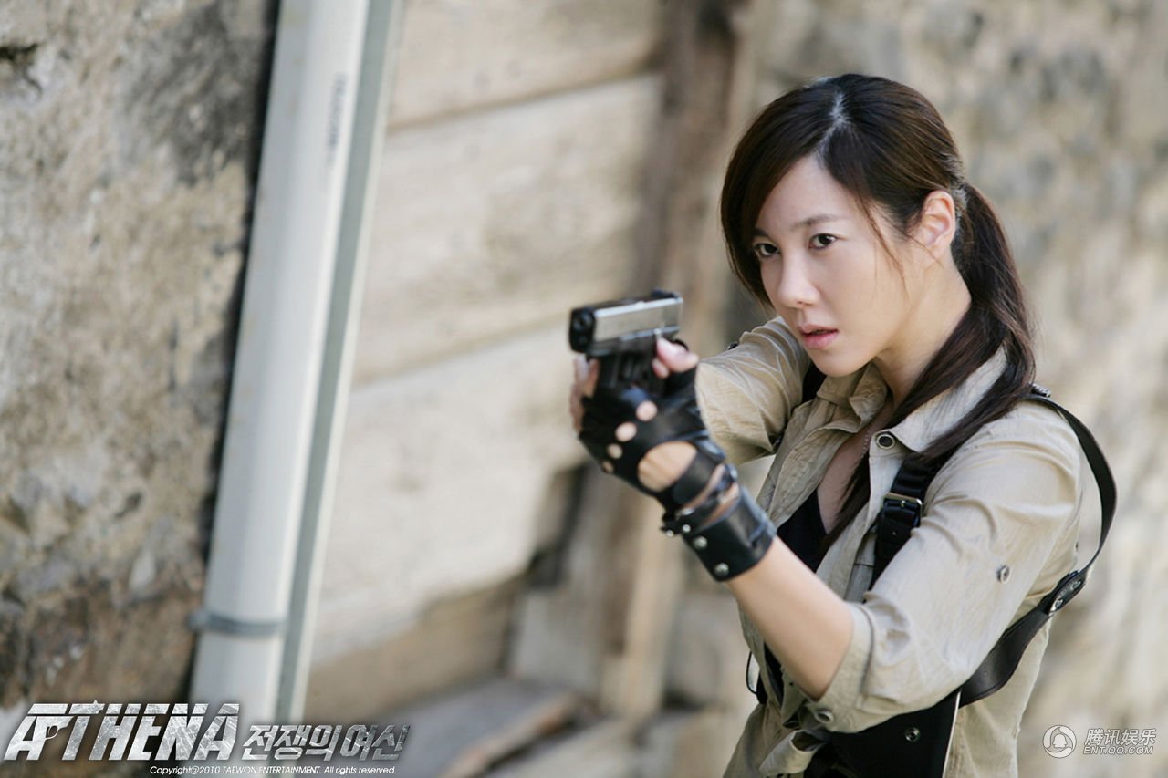 雅典娜：战争女神的剧情简介