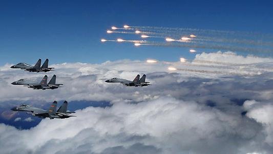 庆祝人民空军成立71周年，我国每年的空军纪念日都有哪些活动？