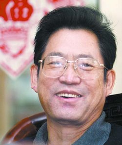 郭光允的个人经历