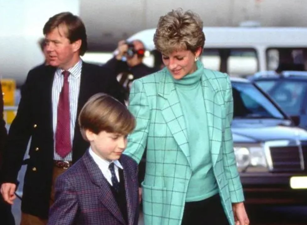 戴安娜前管家，曾透露帮助王妃在花园埋死尸，这事是否真实？