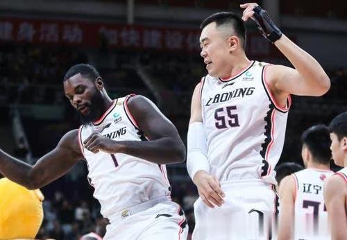 韩德君成为中国男篮新任队长，他有哪些辉煌战绩？