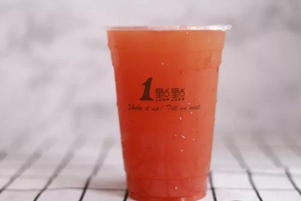 加盟一点点奶茶需要100万吗？