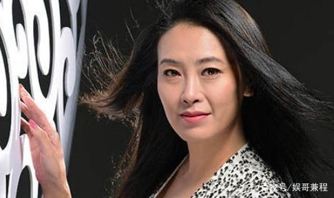 十九岁出道的贾妮,因赌气赌出一生的幸福,今被宠成公主,羡慕吗?