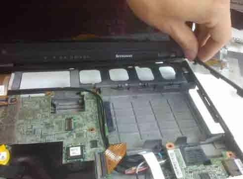 联想Thinkpad x201i怎么拆机清理风扇灰尘
