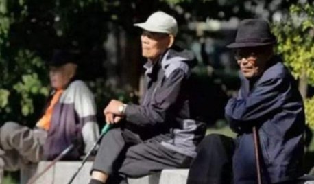 每年全国死多少个人?