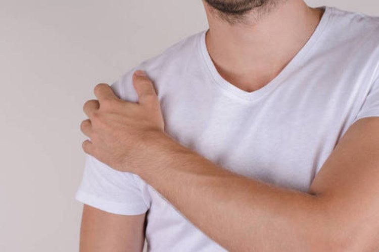 肩组词拼音部首