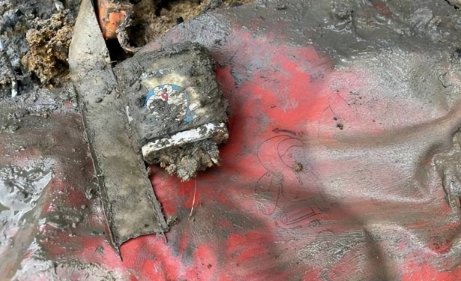 网友为东航遇难者送去哆啦A梦玩偶，这一举动代表了他怎样的心意？