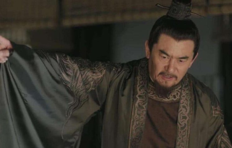 顾廷烨父亲临死前说了什么话让顾廷烨大怒？