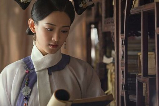 与有肝胆人共事，从日常事中取知