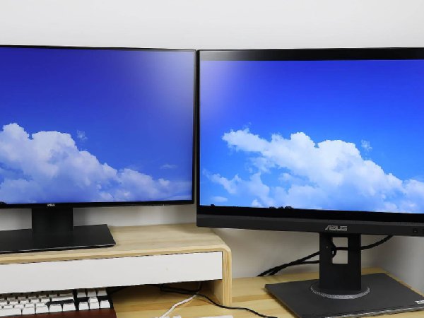 24寸显示器有多大