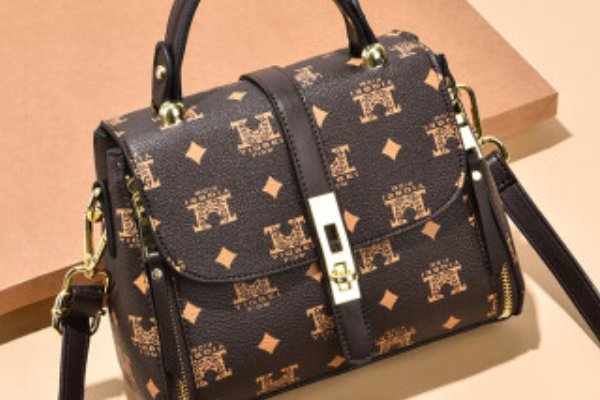 平安夜送给女生的礼物都有哪些？