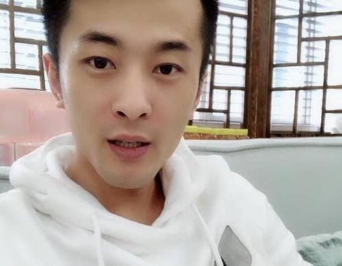 网红小伙卖掉跑车加入海军陆战队，你愿意为了参军放弃60万的年薪吗？