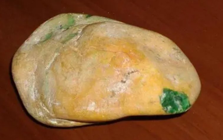 翡翠赌石看皮壳技巧