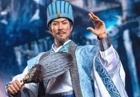 诸葛均是诸葛亮的什么人?