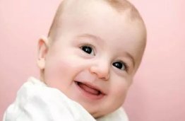 marry和merry的区别是什么？