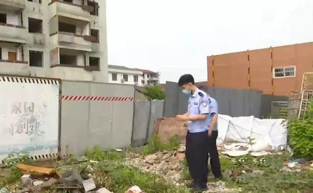 浙江一女子价值20万的四方几被物业当垃圾丢弃，应该如何保存贵重物品？