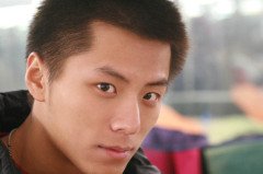 求电视剧《你是我兄弟》中少年马学军的扮演者刘柏的照片和资料。