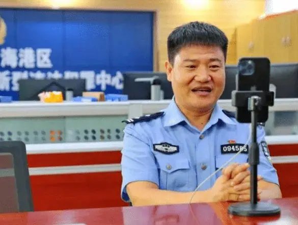“反诈警官老陈”辞职，称我做了一个错误的决定，他为何会这么说？